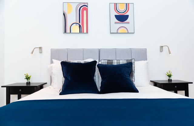 The Ziggurat-Long Stays DISCOUNTS- Contractors- Short Stays- Free WIFI- Families