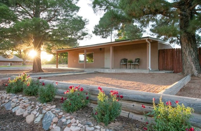 Vues du parc national de Zion, "Virgin Villa"
