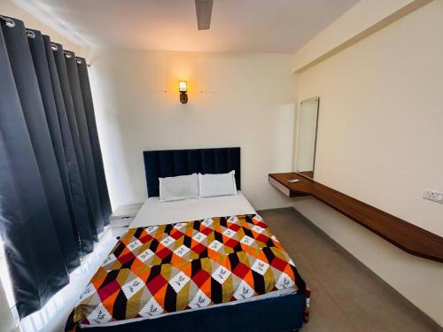 ZOOMSTAY, Gomti Nagar Extension, Near Palassio Mall & Ekana Stadium, Lucknow