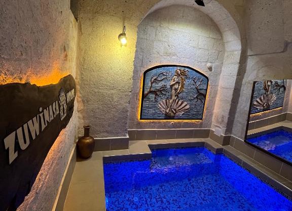 Zuwinasa House Hotel