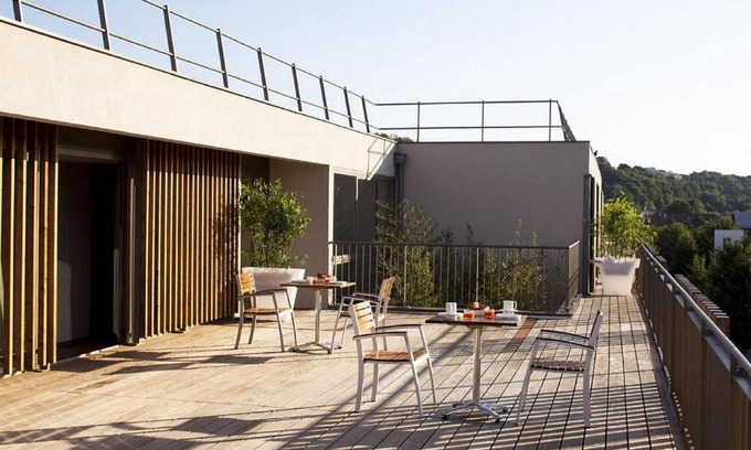 9th Arrondissement Appartement | À 10 min du métro | Terrasse + Vue panoramique
