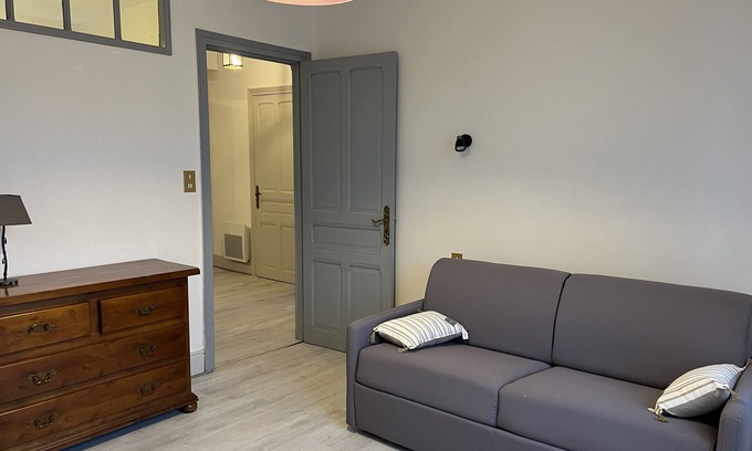 Luxeuil-les-Bains Appartement | à 800 m des Thermes, Appartement Grand F2
