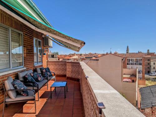 Toro Appartement | Ático en Toro - Parque de La Golosina