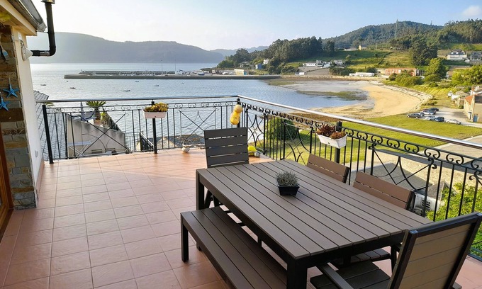 O Vicedo Appartement | Ático Sobre el Mar Cantábrico en O Vicedo A Mariña Lucense