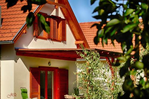 Vizvar Maison | ÉDEN PARK VÍZVÁR