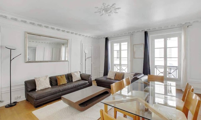 Chaussee-d'Antin Appartement | Élégance & confort à deux pas de la Madeleine