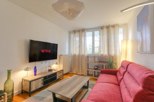 Sainte-Foy-les-Lyon Appartement | Élégant et Spacieux idéal déplacement Pro