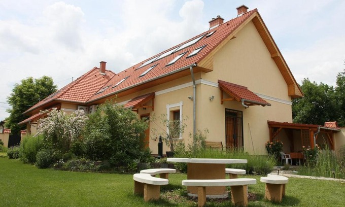 Nagykoros Maison | Élet es Energia Egészségjavító Szalon