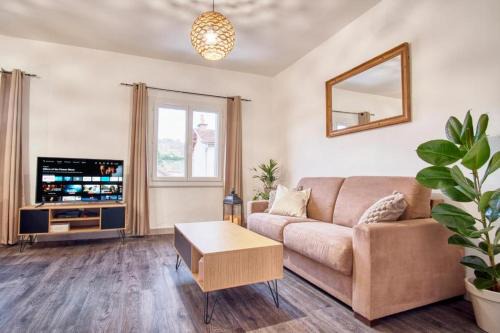Firmi Appartement | Étape Firminoise