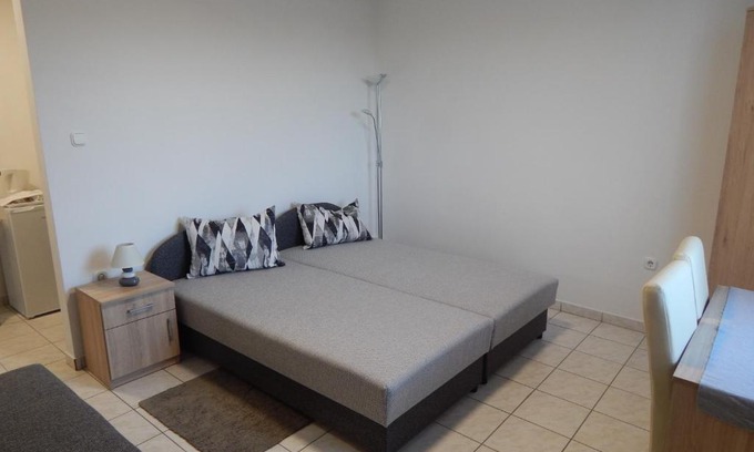 Sarvar Maison | Újsziget Vendégház