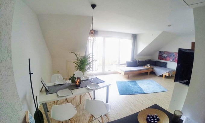 Kirchheim unter Teck Appartement | Über den Dächern von Kirchheim, Modernes Apartment