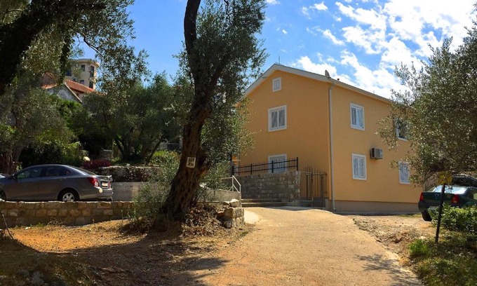 Lustica Appartement | Žanjice Luxury Suite
