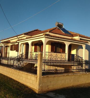 Palamas Maison | Άνετο εξοχικό με ιδιωτικό χώρο στάθμευσης