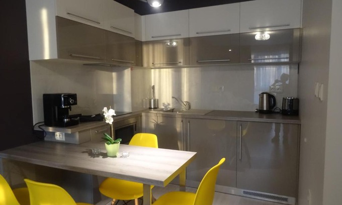 Hisarja Appartement | Апартамент 13