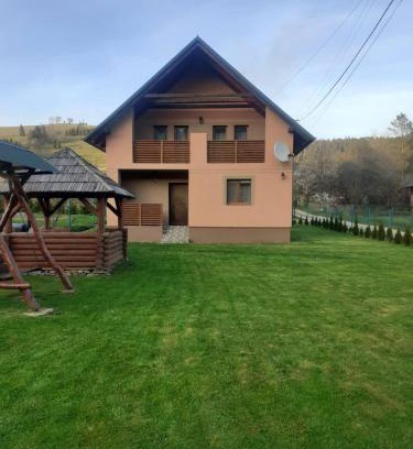 Chernovtsy Maison | Верховинська Хата