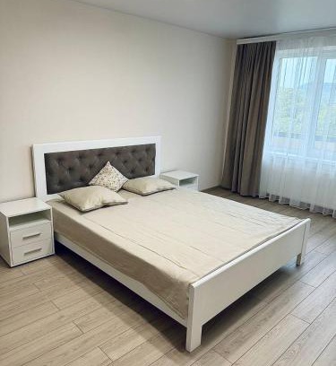 Berehove Maison | Двокімнатна квартира на Корятовича, 2Б