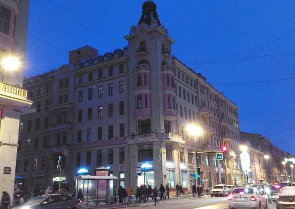 Sennoy Maison | Капитал Гостевой дом