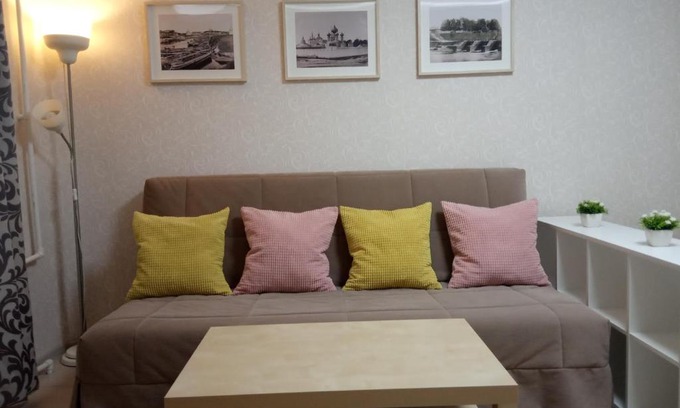 Tikhvin Appartement | Квартира на Связи 8