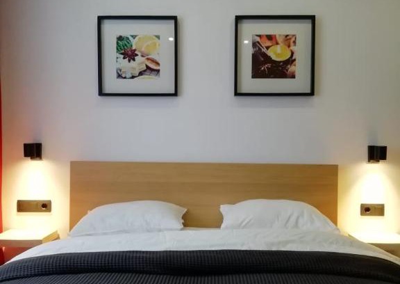 Tikhvin Appartement | Квартира на Связи 8