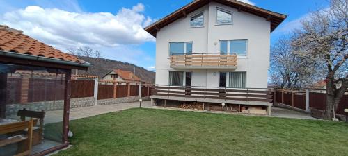 Raduil Maison | Къща за гости Релакс-Рaдуил