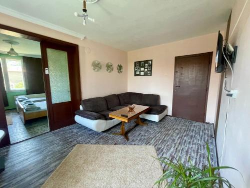 Svishtov Appartement | Къща за гости САРАЯ Ретро стил