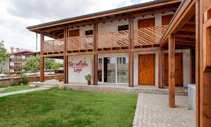 Kvartal Noviya Grad Maison | Къщи за гости Сноуфлейк Snowflake Chalet and Snowflake Lodge