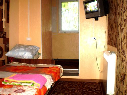 Mykolaiv Appartement | МИНИ СТУДИЯ, пр.Центральный, 148, в/у, WI-FI, 1 диван, 1/9,