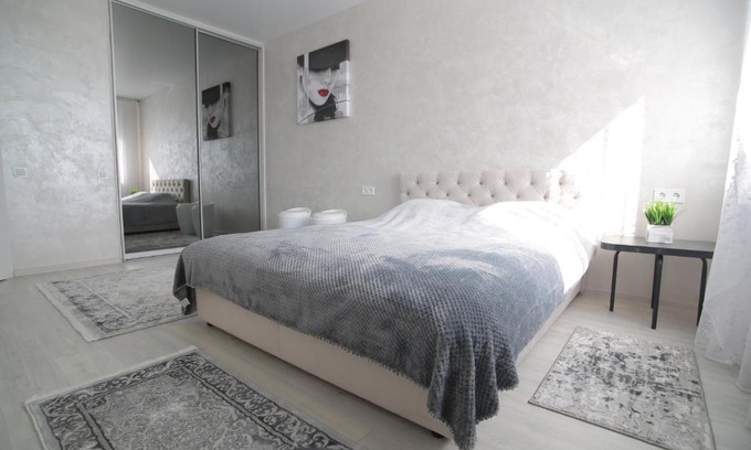 Rivne Appartement | Ніжність