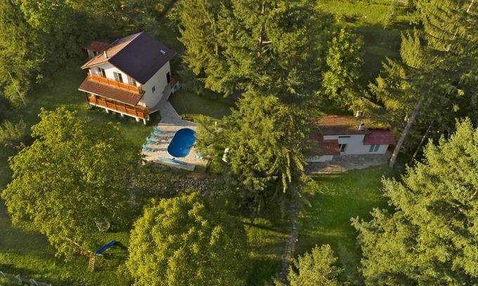 Ribaritsa Maison | Пе́трови Вили