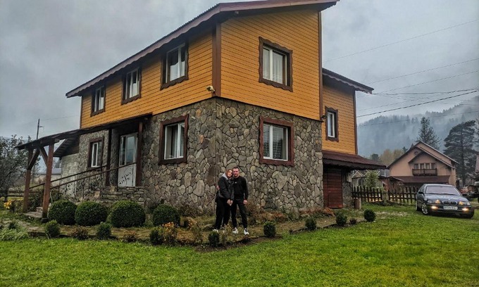 Mykulychyn Maison | Приват-котедж Зарінок