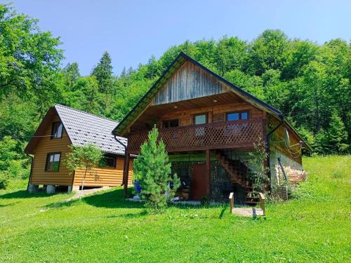 Snidavka Cabine | Під горою