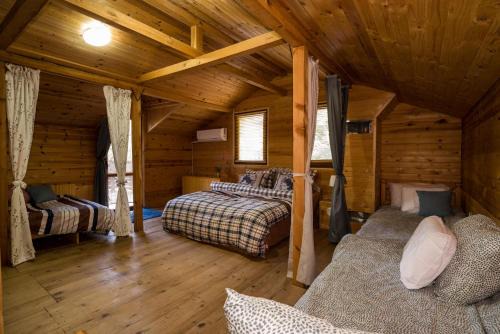 Aytos Cabine | Рибарник Forest Мagic
