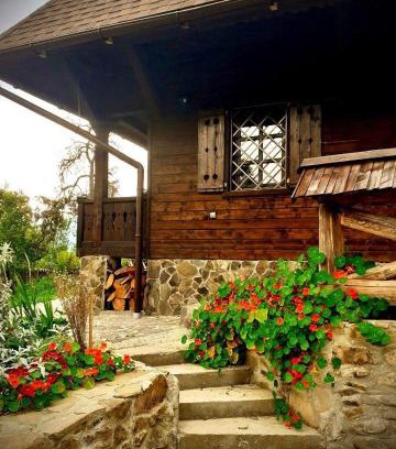 Transcarpathia Maison | Садиба Остра