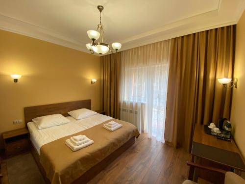 Polyana Maison | Сонячна Соната