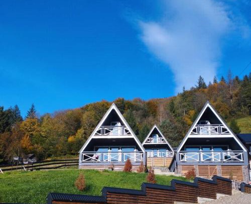 Roztoky Chalet De Ski | ТК Карпатські шале