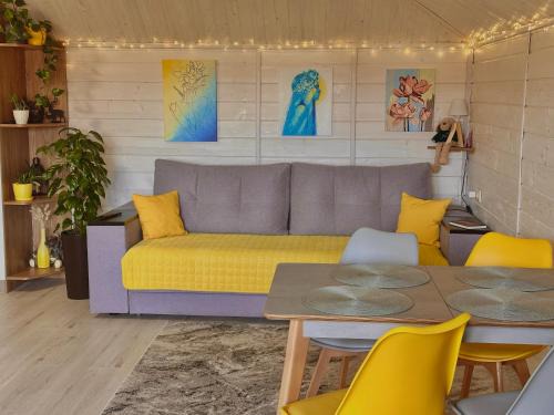 Slavske Appartement | Три-О Апартаменти з видом на гори, максимум для 4 гостей, 15 хв від центру