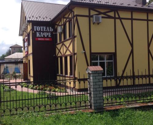 Uman Hôtel | Турист
