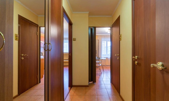 Ozero Dolgoe Appartement | Уютная квартира на Комендантском