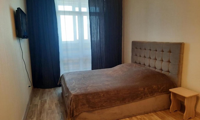 Tyumen Appartement | Чаркова 79