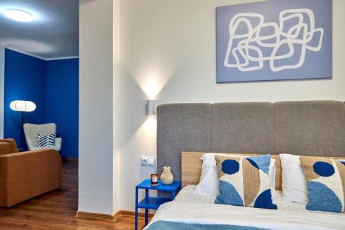 Mukachevo Appartement | Яскраві сучасні Апартаменти для молодих та активних