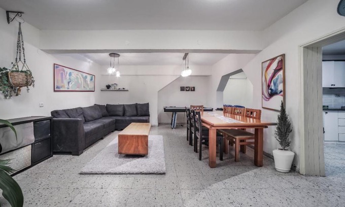 Tiberias Maison | אתנחתא בכנרת