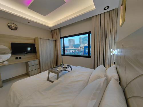 Al Faisaliyah Appartement | استوديو السعودية - التحلية 311 Saudi Studio -Tahlia