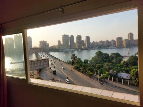 Al Manial Appartement | ايجار شقة فندقية مفروشة علي النيل امام مسجد صلاح الدين