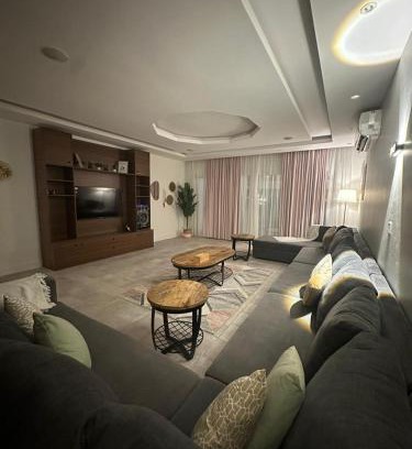 Durrat Al-Arous Chalet De Ski | درة العروس شاطئ برادايس لاڤيستا عائلات فقط