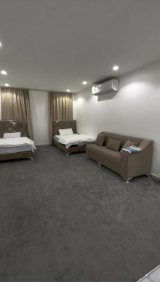 Al Khuwair Appartement | شارع المها بجانب اسواق المايا