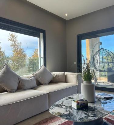 Dar Bouazza Appartement | شقة فخمه Luxury apartment