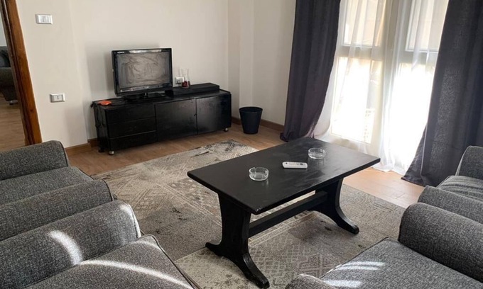 Al Duqqi Appartement | شقة فندقية بشارع جامعة الدول العربية