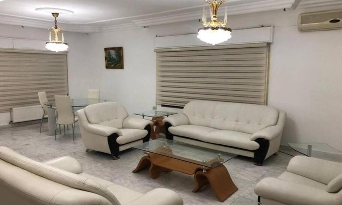 Suwailih Appartement | شقة مفروشة 4غرف نوم شارع الجامعة