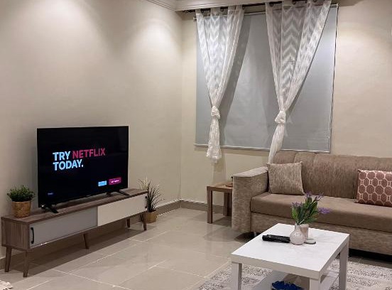 Hera Street Appartement | شقة مؤثثة من غرفتين وصالة ومطبخ