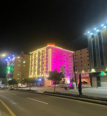 Baljurashi Hôtel | شقق ليالي الاحلام للشقق المخدومه - تصنيف اقتصادي